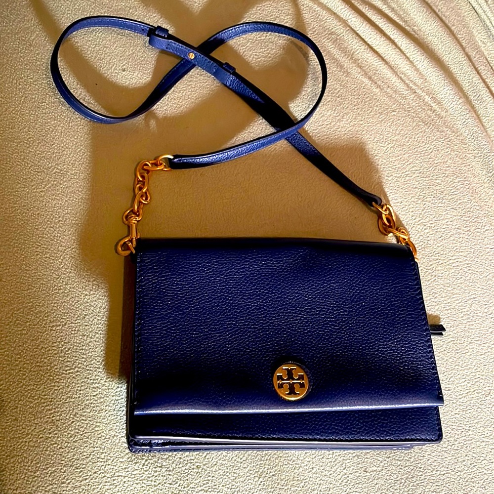 TORY BURCH Georgia Pebbled Leather Crossbody  Royal-Navy Color